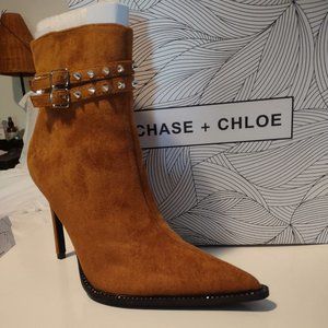 Chase & Chloe pointy booty with studs
